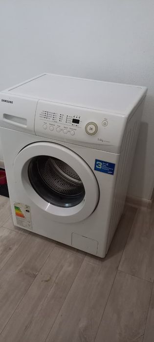 Продам стиральную машинку автомат