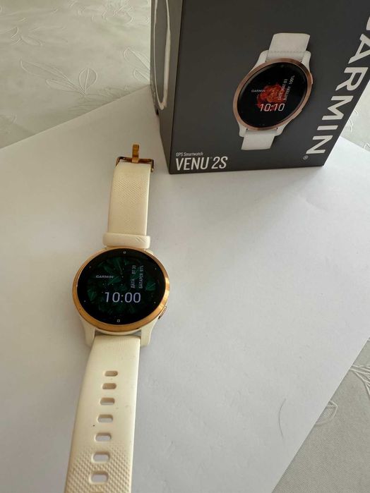 Garmin Venu 2S – твоят нов фитнес партньор!
