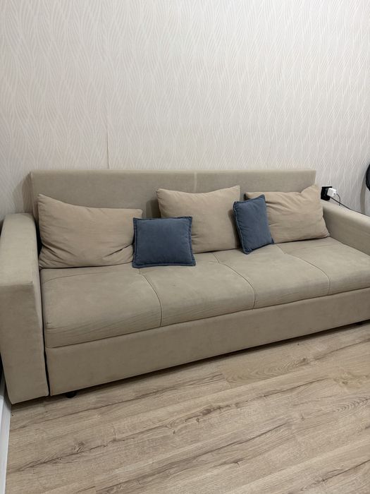 Продам диван, шкаф, стол, стулья