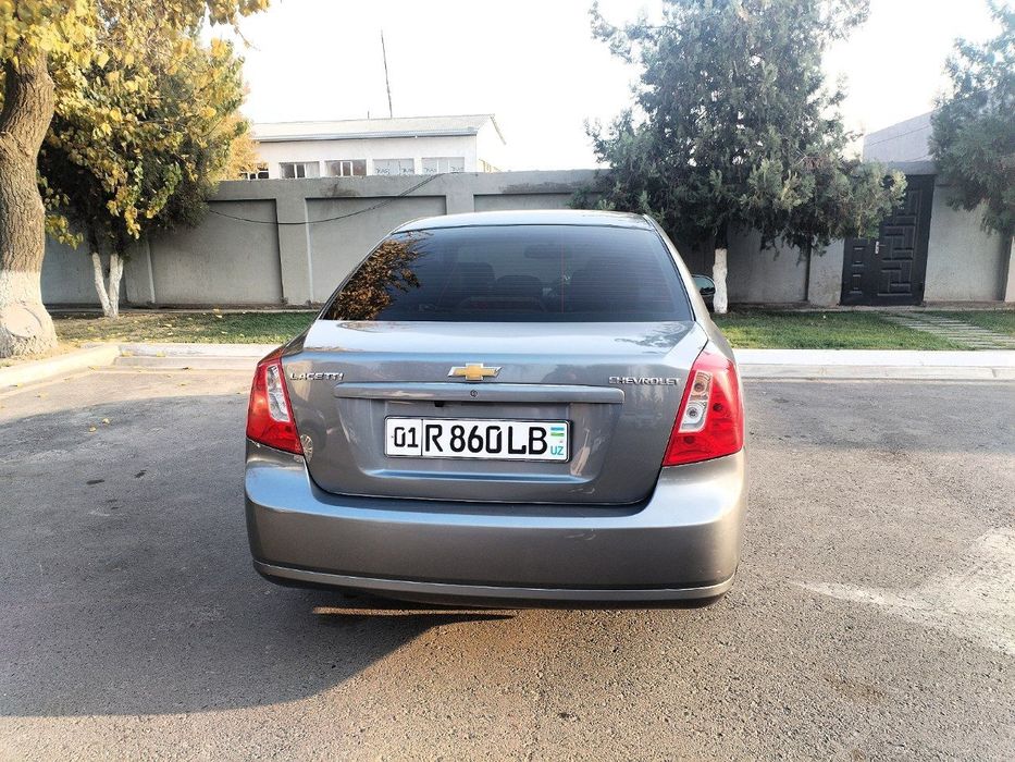 Ласетти 2013 автомат топ тозза 175 000 пробег