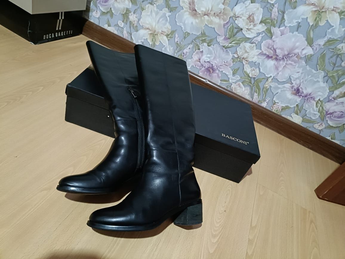 Женский зимний кожаный сопаги