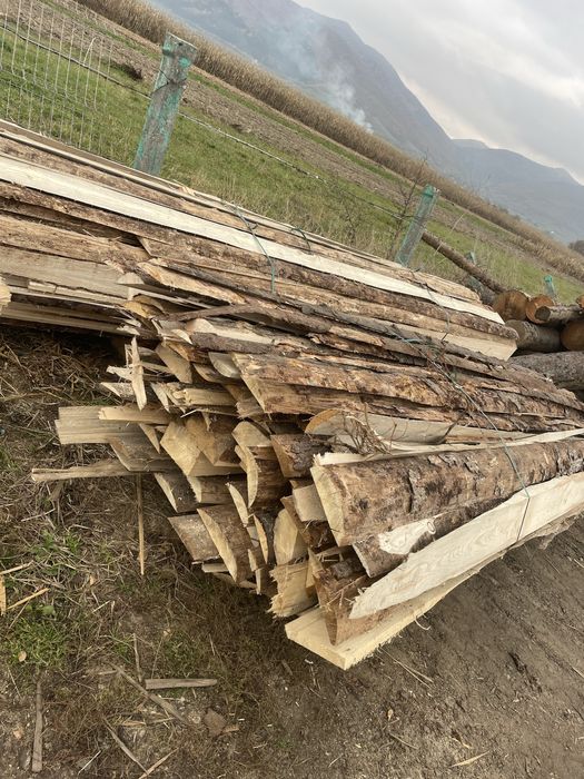 Vand lemn de foc , laturoaie de brad