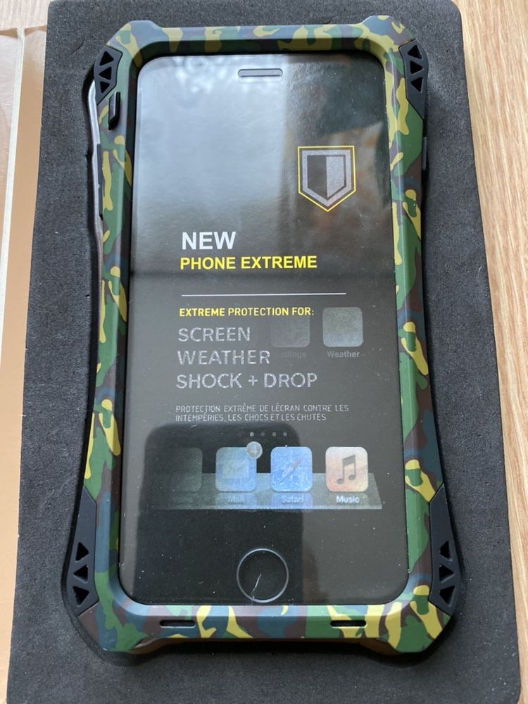 Продам чехолы для iPhone 12 Pro Max и на олд. модели 8-6