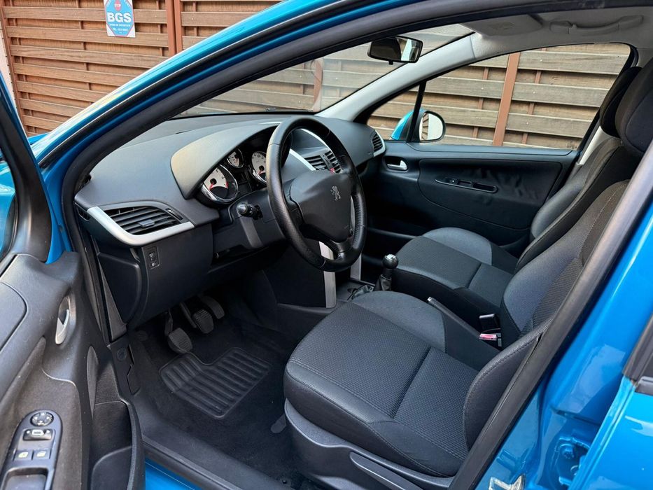 Peugeot 207 Model Clasic 1.4 Benzină Euro 5 Fab 2012 km 95.000