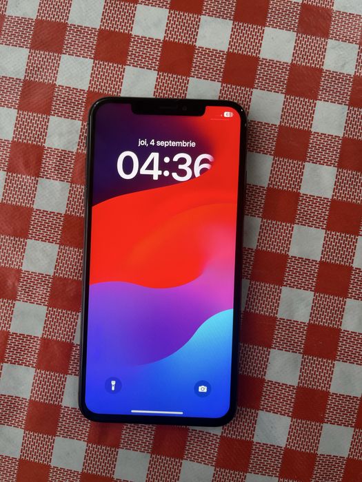 Vand Iphone XS MAX!! 64 gb