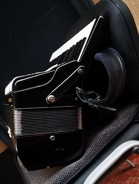 acordeon Hohner Verdi II, 96 bași