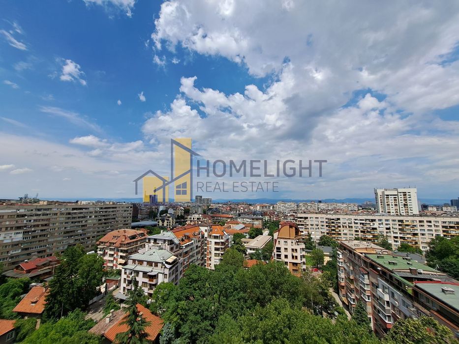 Продава се Двустаен апартамент в София, Красно село - 65 кв.м за 3062 €/кв.м - Снимка #1