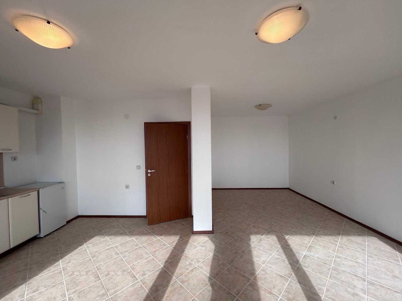 Продава се Едностаен апартамент в Каварна - 53 кв.м за 491 €/кв.м - Снимка #3