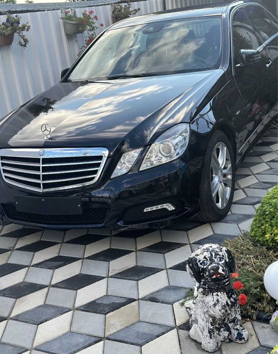 Mercedes E Class W212 E200 136 CP
