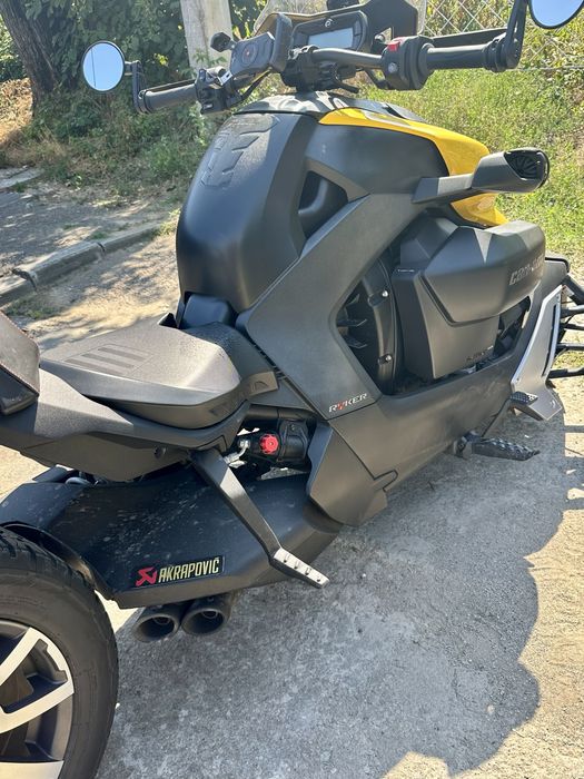 Can am Ryker Rally limited edition bombardier AKRAPOVIC 82CP suspensie