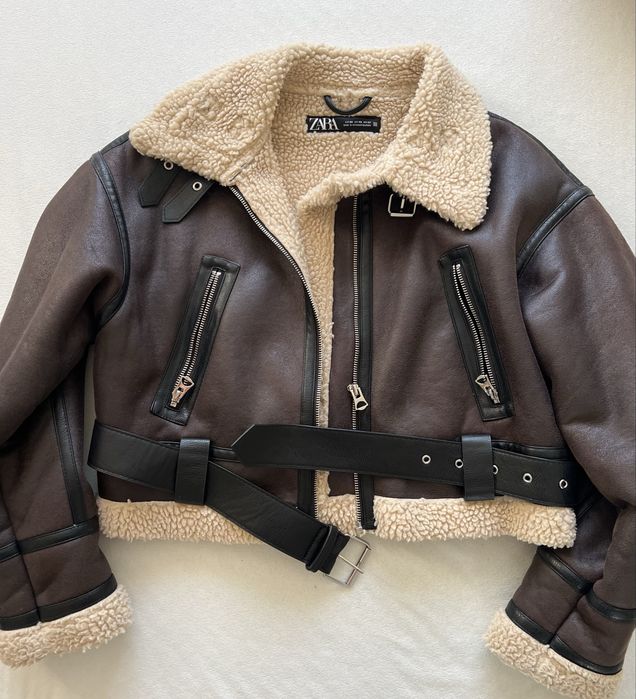 Кафяво кожено яке с овча кожа ZARA