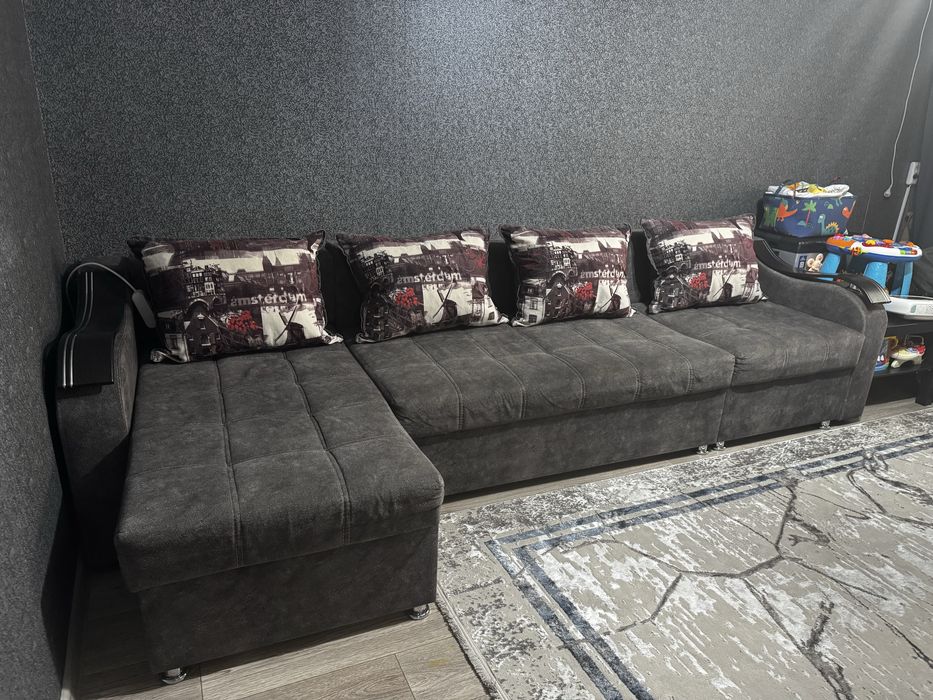 Продается угловой диван