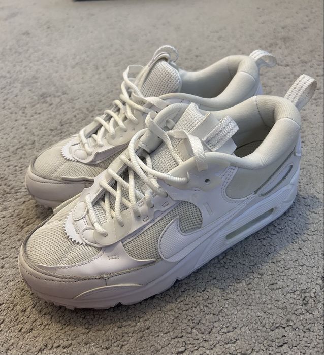 Маратонки Nike air max 37,5 номер