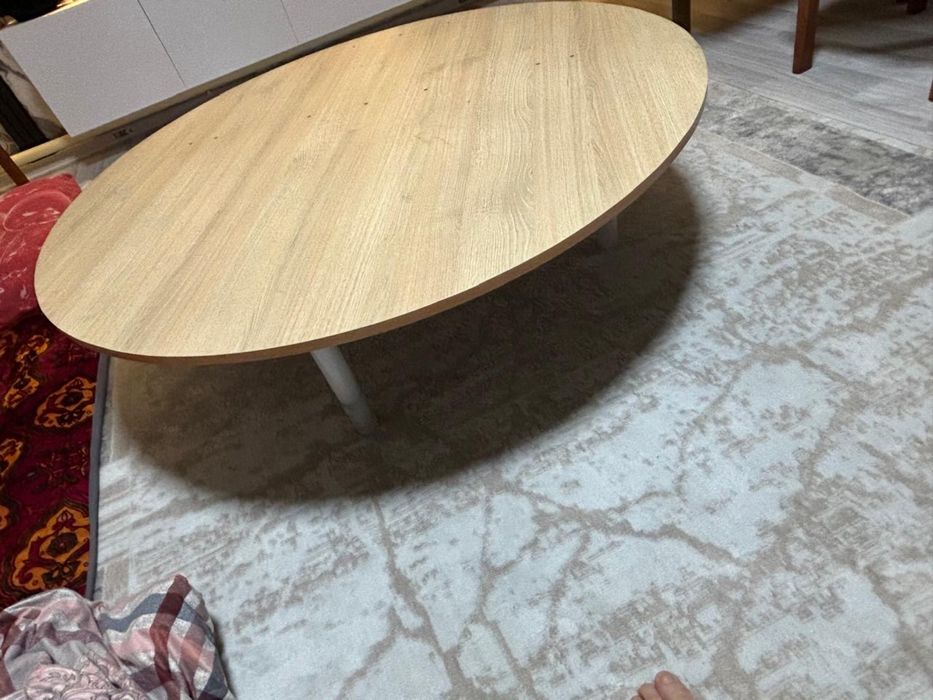 Продам круглый стол