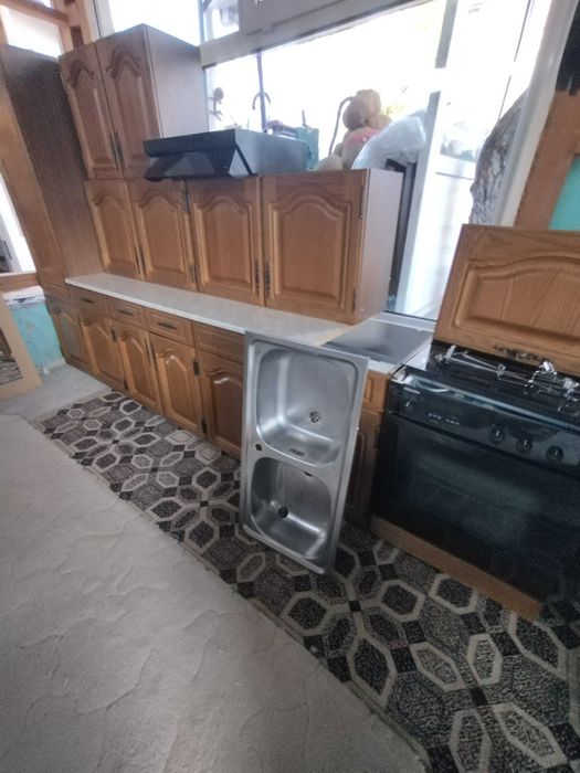 Кухня от масив внос