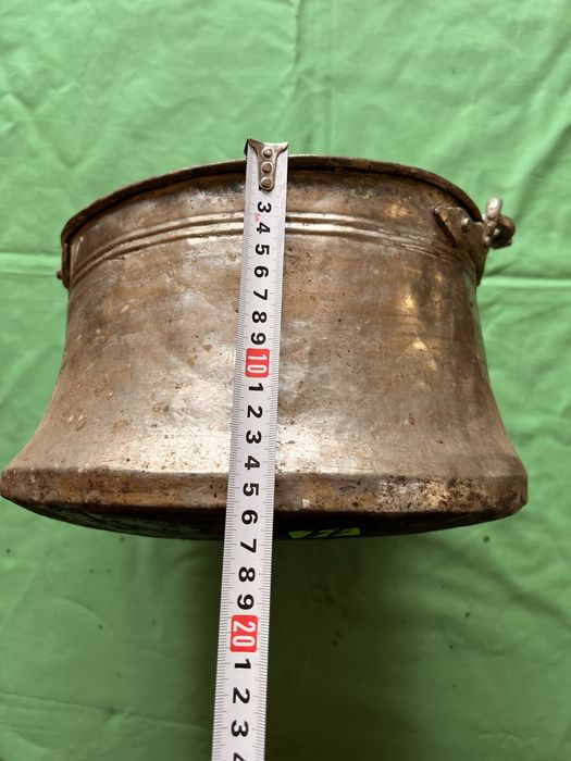 Антикварен меден менец