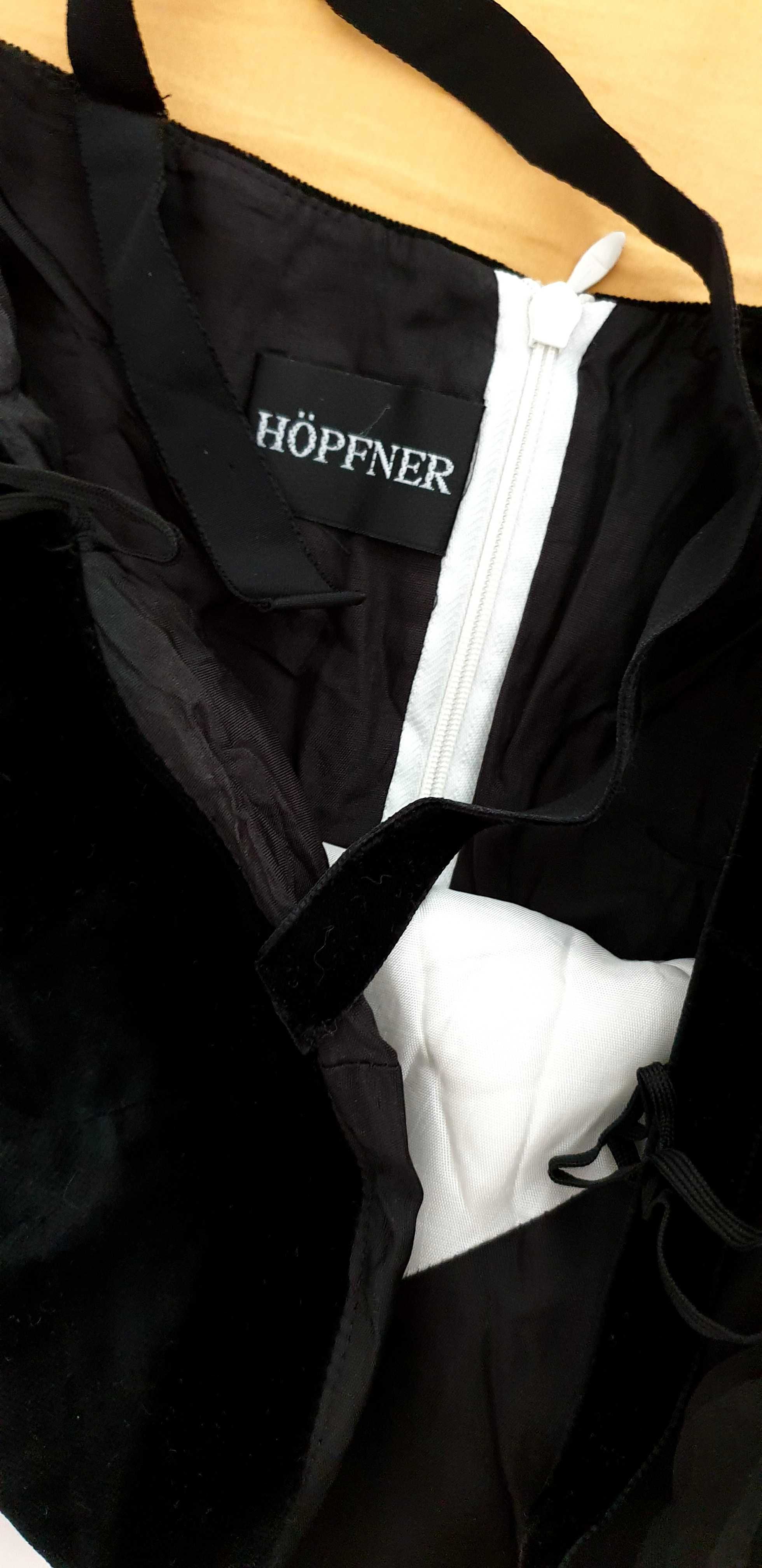 Rochie deosebita Hopfner