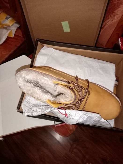 Обувки мъжки боти. Зимни