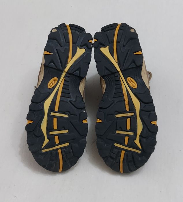 Ghete, bocanci trekking Meindl EDMONTON Gore Tex Dunkelbraun nr. 31 EU