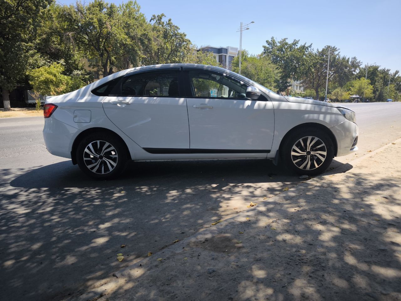Продам Lada Vesta  XV Line LUX
