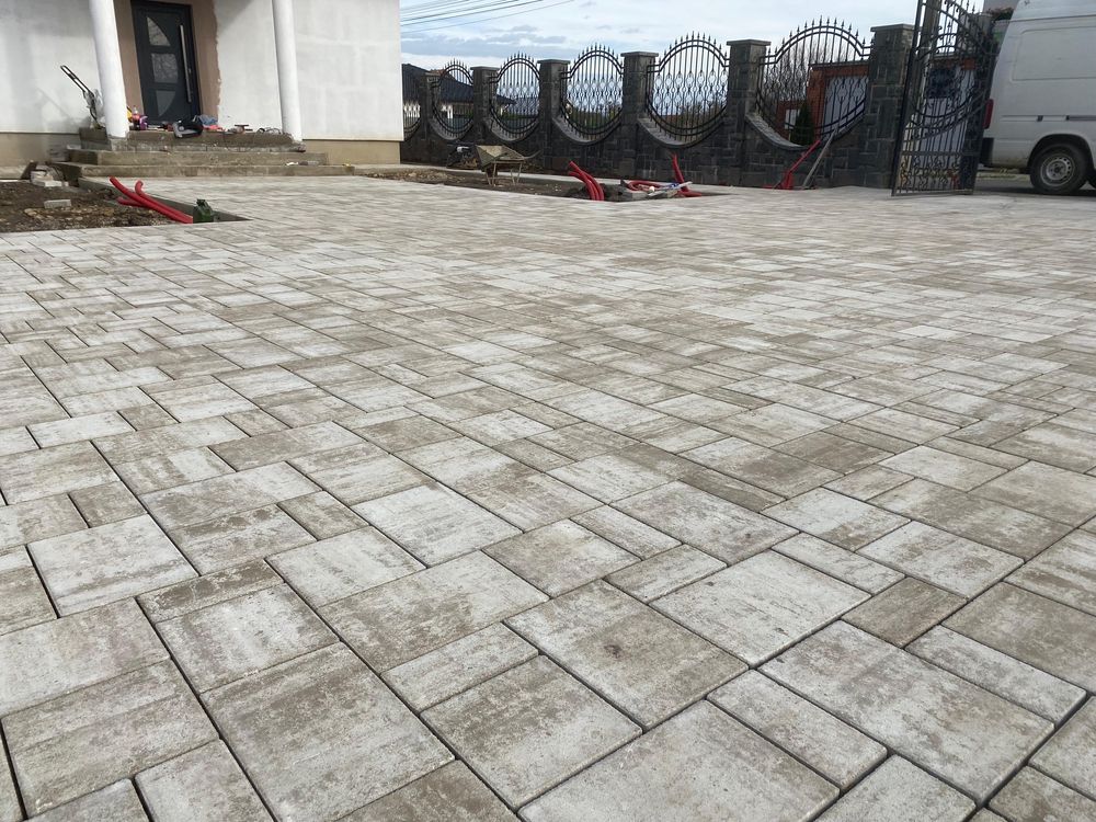 Montaj pavaje borduri rigole dale montare cu pavele