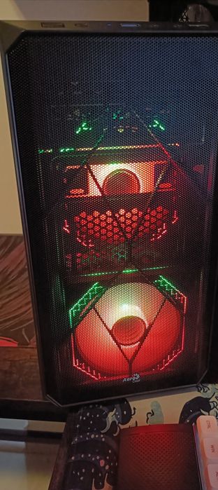 PC mid Gaming Compact