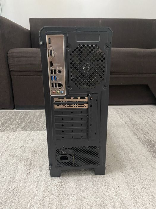 Vand calculator gaming i5-12400F, AMD Radeon RX 6600