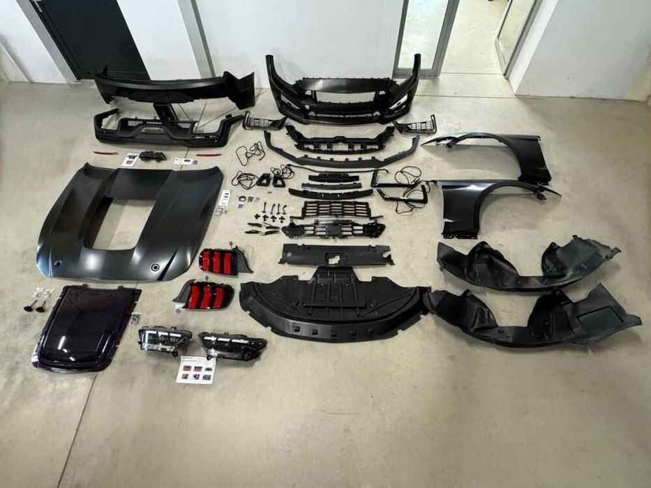 Ford MUSTANG 2015 - 2017 и 2018 - 2023 DARK HORSE Body Kit
