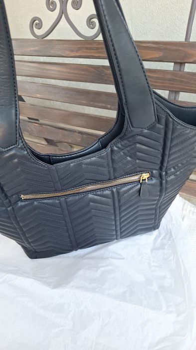 Geanta  guess  de  dama
