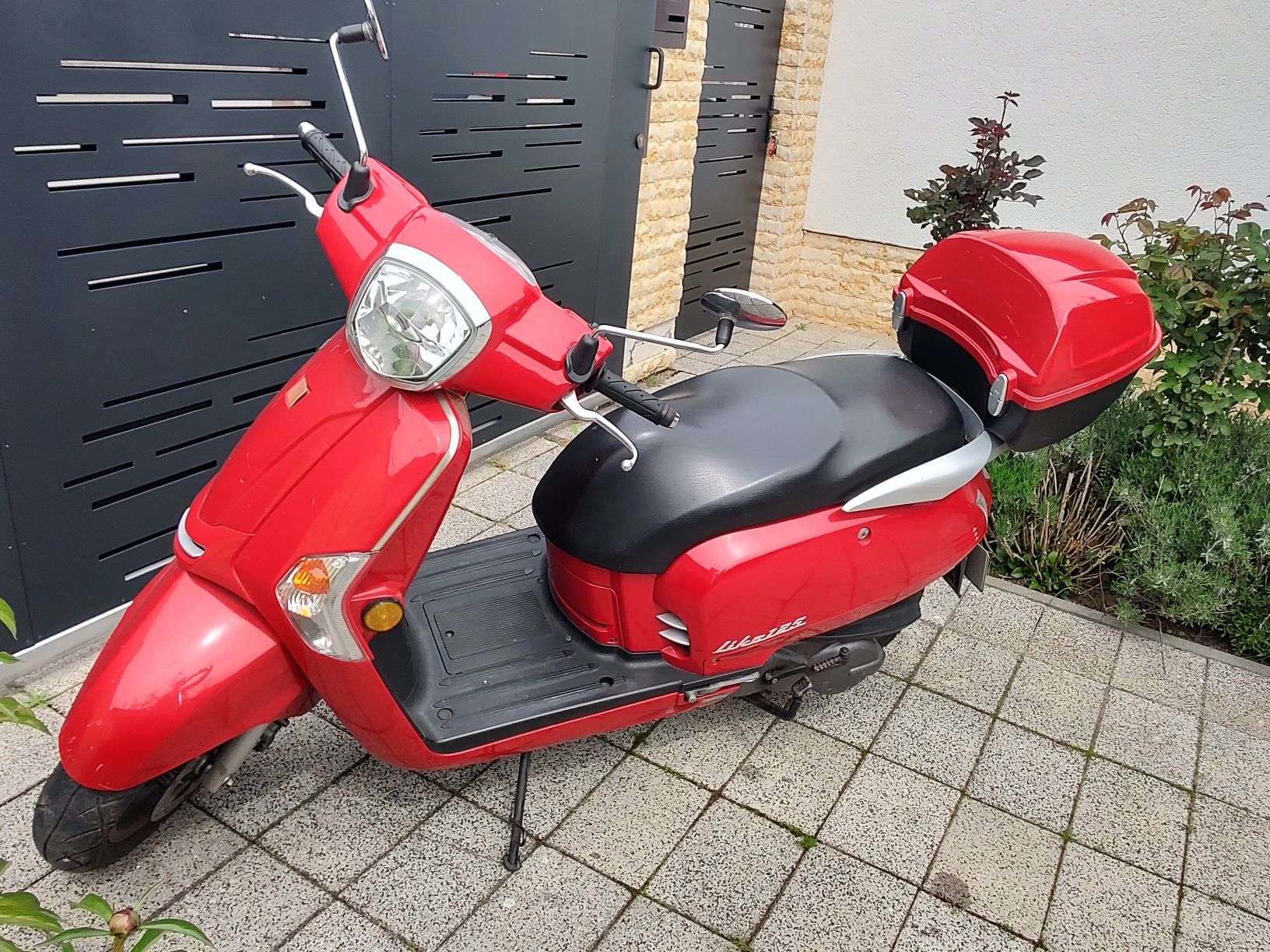 Scooter kymco(vespa) like 125