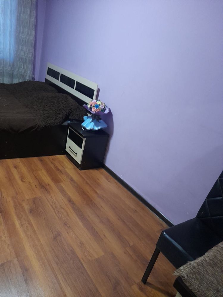 Продаётся 2 х комнатный квартира