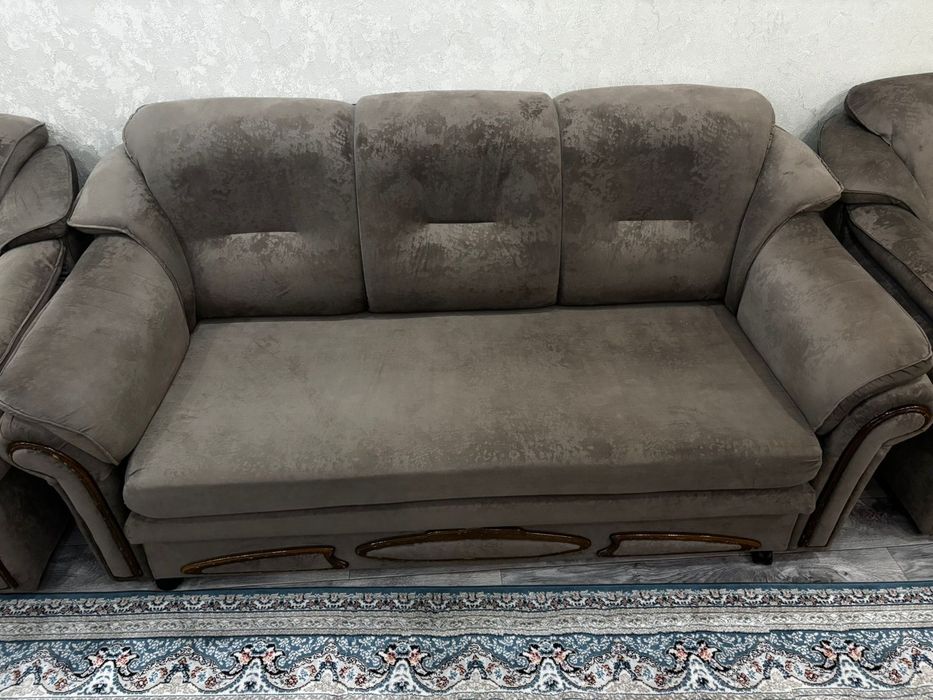 Продается диван, софа, кресло