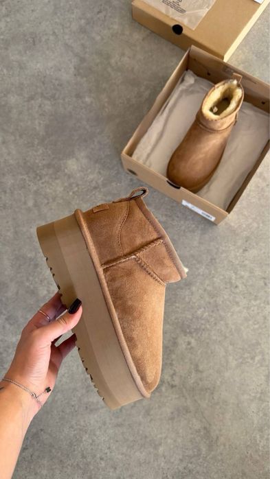 UGG Ultra Mini Platform Chestnut