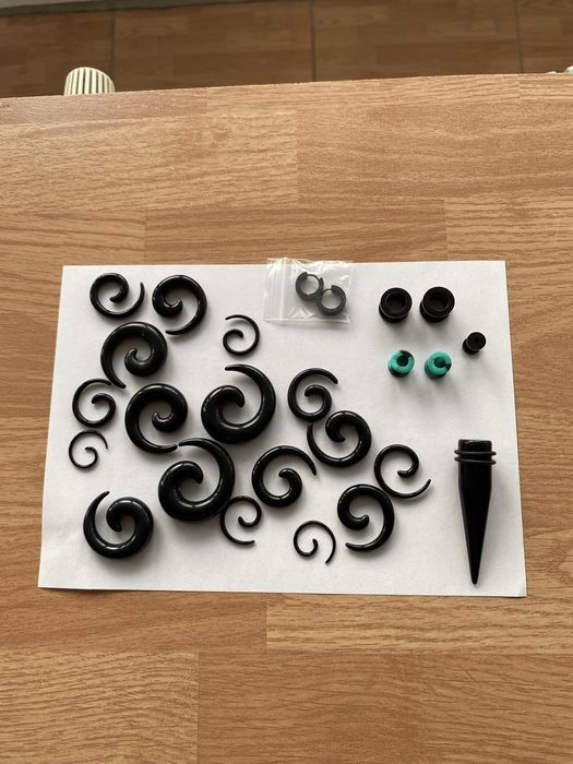 18 Expandere/ Flash Tunnel/ear plug