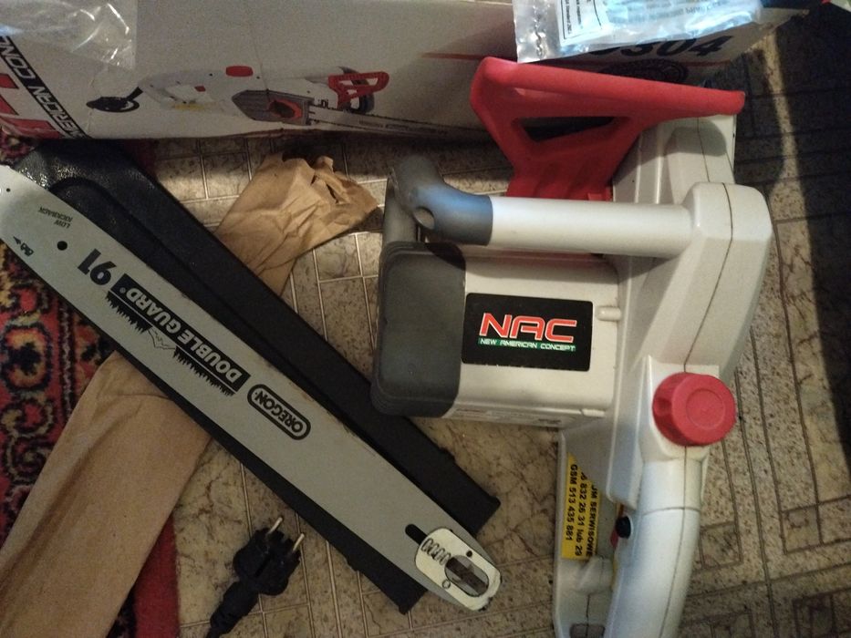 Електрически верижен трион Nac CE18-N-H, 1900W