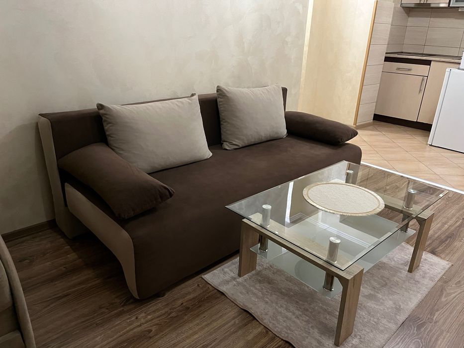 Разтегателен диван като нов 2бр