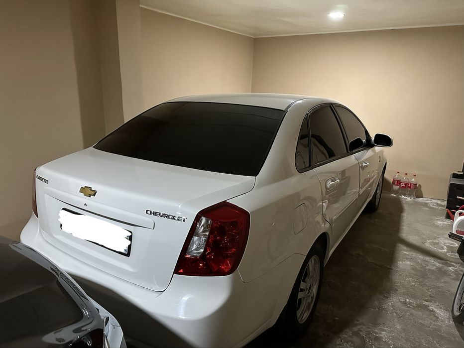 Lacetti 1.8 2013