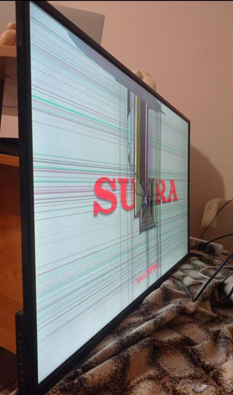 Телевизор SUPRA  42‘’ на запчасти