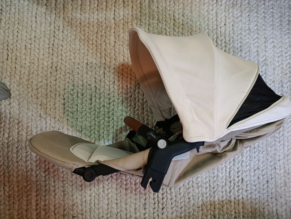 Продавам количка Jane Kendo 2в1 – Кош за новородено и седалка за бебе/