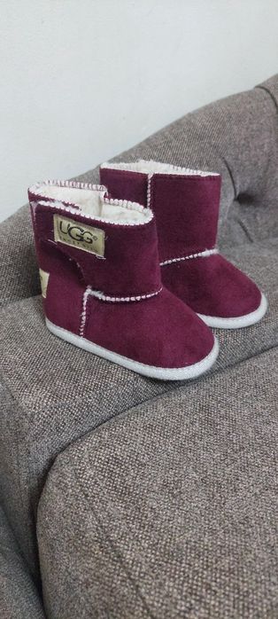 UGG-uri pentru fetite