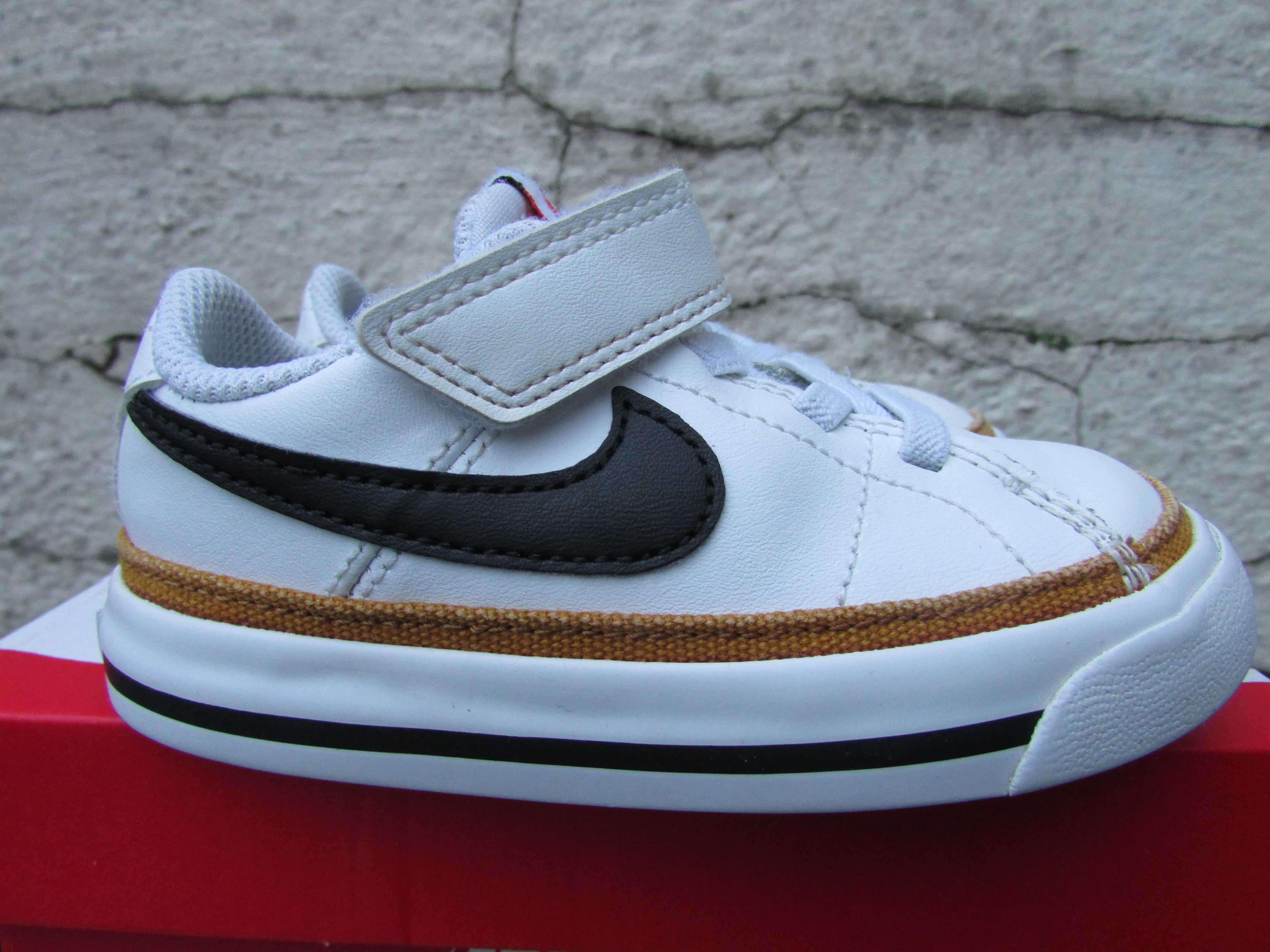 Детски маратонки Nike Court Legacy