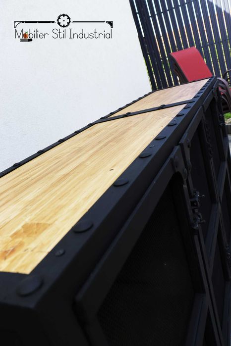 Comoda stil industrial otel brut si lemn natural realizate manual