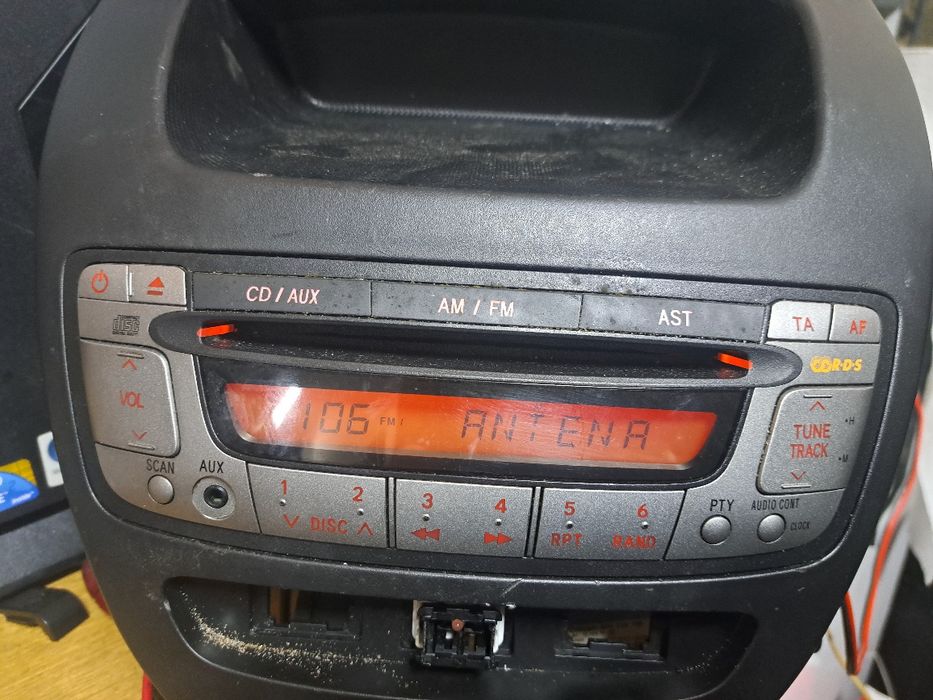 Оригинален CD MP3.AUX. Peugeot 107.Citroën C1