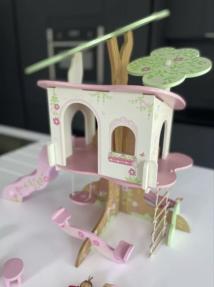 Дървена къща за кукли, ферма, tree house, обзавеждане
