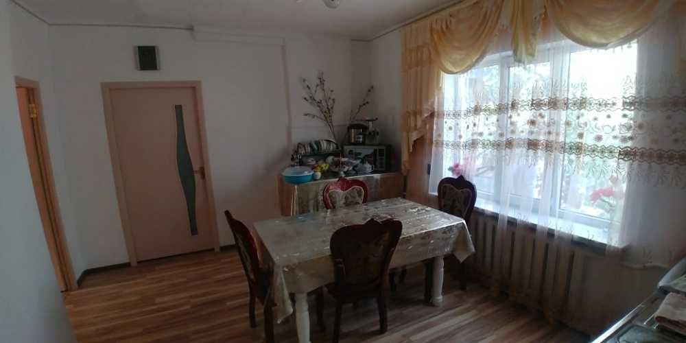 Продаётся 6-комн.дом, в районе Ж.Д. Вокзала (14 соток)