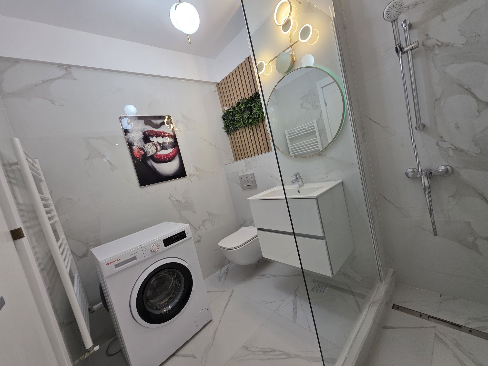 Studio de inchiriat pe termen scurt + parcare / Pipera