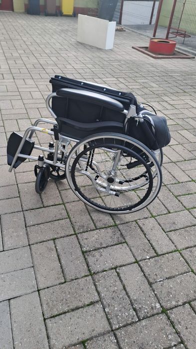 Scaun cărucior handicap Nou