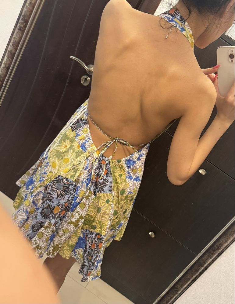 Рокля на цветя Zara