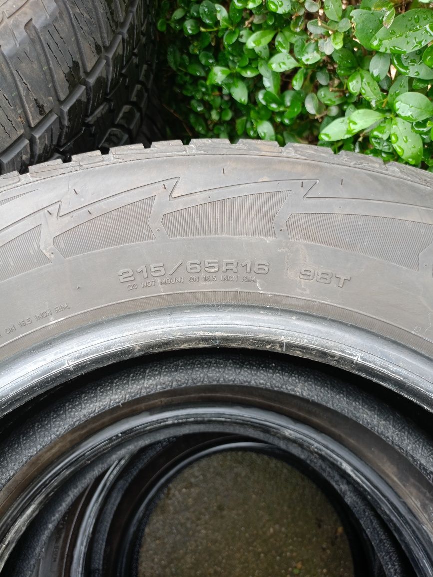 Гуми Goodyear 215/65/16