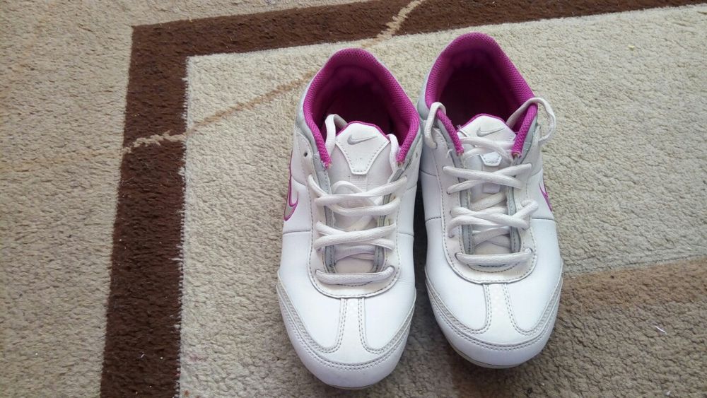 Оригинални маратонки NIKE